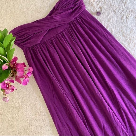 Frenzii Strapless Dress, size med. - Picture 3 of 6